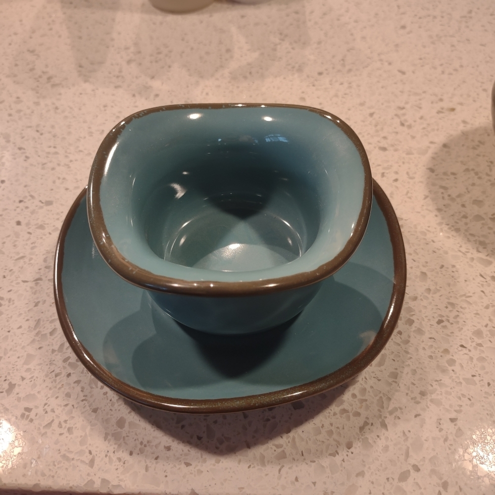 Southern Living at Home Baking  Bowl and plate Set